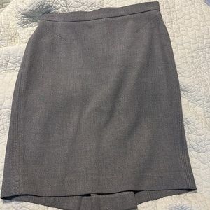 LOFT gray skirt